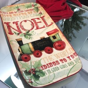 Beautiful Christmas plater holiday train North Pole express holly Noel